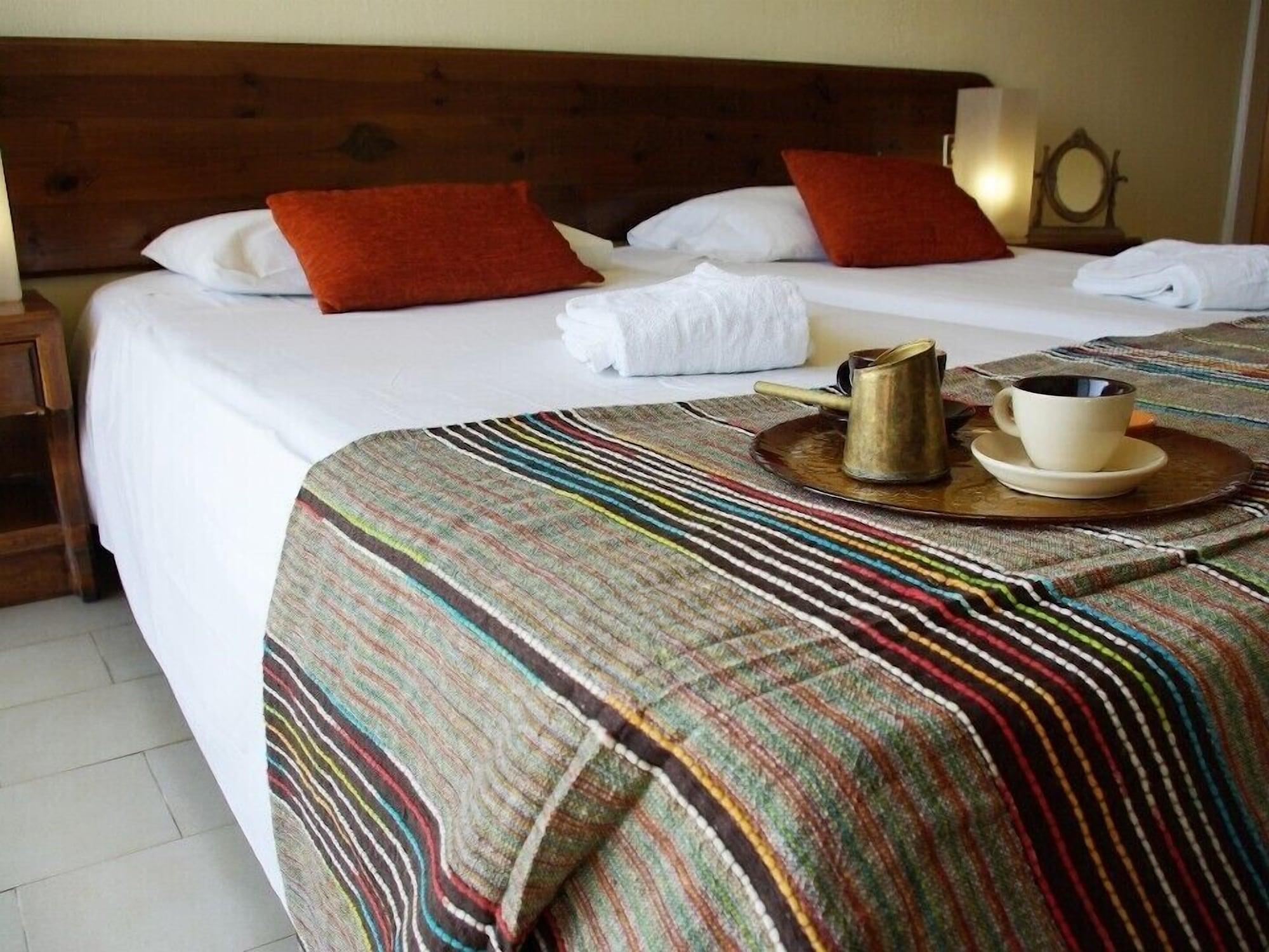 Thomas Hotel Monolithos  Екстер'єр фото