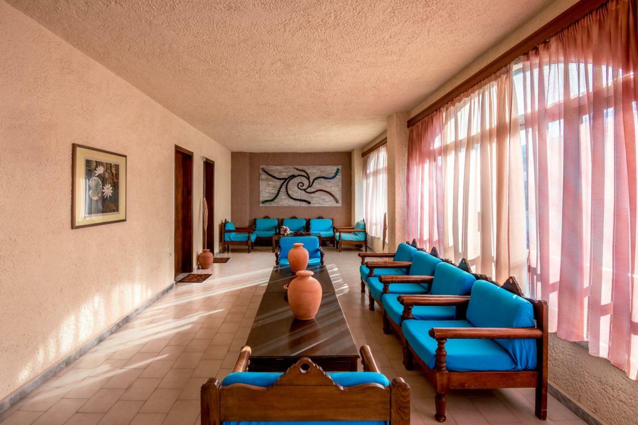 Thomas Hotel Monolithos  Екстер'єр фото
